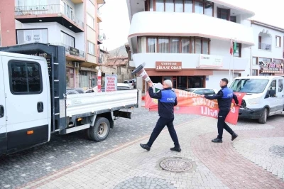 Sivrihisar&rsquo;da kaldırım işgallerine zabıta ge&ccedil;it vermiyor
