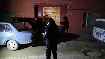 Şofbenden sızan gazdan zehirlenen gen&ccedil; hastaneye kaldırıldı
