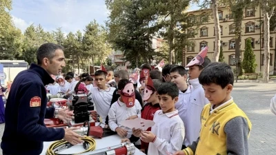 Söğüt’te öğrenciler bilgilendirildi
