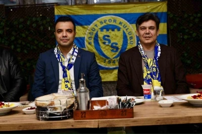 Söğütspor’da olağanüstü kongre süreci öncesi birlik ve beraberlik yemeği
