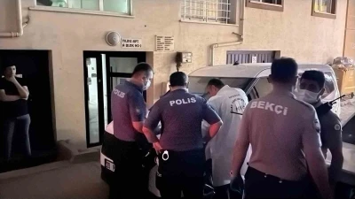 Sokağı saran ağır koku acı ger&ccedil;eği ortaya &ccedil;ıkardı: Yaşlı adam evinde &ouml;l&uuml; bulundu
