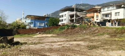 S&ouml;ke Belediyesi, il&ccedil;e genelinde &ccedil;alışmalarını s&uuml;rd&uuml;r&uuml;yor
