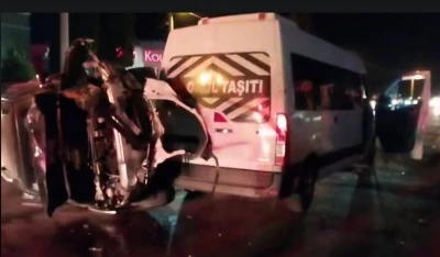 Söke’de servis minibüsü ile otomobil çarpıştı: 3 yaralı
