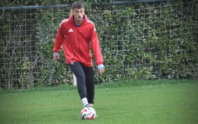 Somaspor Kırklarelispor hazırlıklarını s&uuml;rd&uuml;r&uuml;yor
