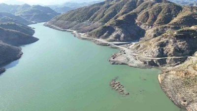 Son 65 yılın en kurak yılını yaşayan Hatay’da kentin içme suyunu karşılayan barajın su seviyesi yüzde 18’e düştü
