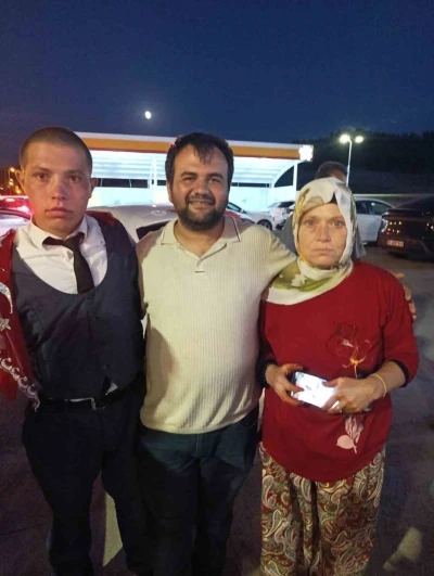 Sosyal medyada gündem olan İbrahim Çetin vatani görevine uğurlandı
