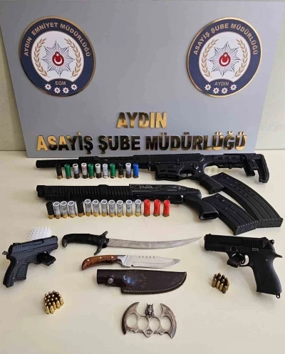 Sosyal medyadan silah paylaşan 6 şüpheli yakalandı
