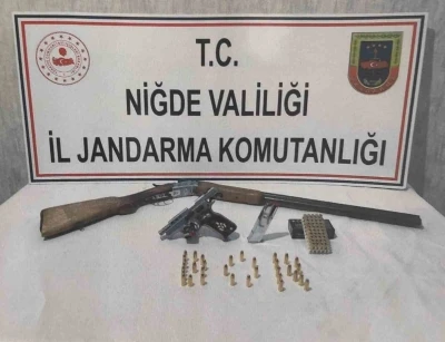 Sosyal medyadan silahlı paylaşım yapan şahıs yakalandı
