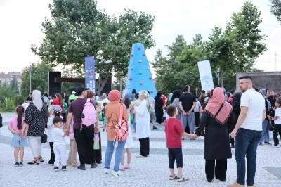 Spor A.Ş. &ccedil;ocuklarla Hacılar&rsquo;da buluştu
