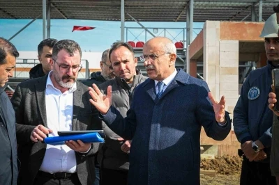 Spor K&ouml;y&uuml; atletizm pisti inşaatına başlandı
