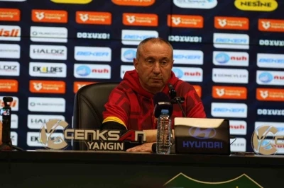 Stanimir Stoilov: "Bug&uuml;n oyun şeklimizden memnun değilim"

