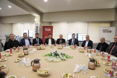 STSO Başkanı Zeki &Ouml;zdemir, meslek odaları başkanlarıyla bir araya geldi
