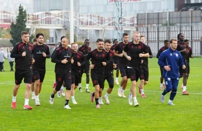 Suat Çakır: &quot;Samsunspor olarak, İzlanda’dan Avrupa lideri olarak dönmek istiyoruz
