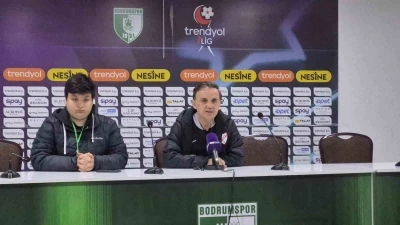 Suat Kaya: "Oyun disiplinini hi&ccedil;e sayarak bir oyun başlangıcı yaptık"
