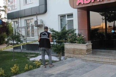 Süitte şüpheli ölüm
