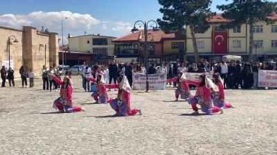 Sultağın&rsquo;da 19 Mayıs coşkuyla kutlandı
