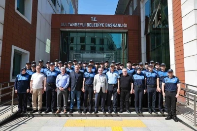 Sultanbeyli Belediyesi’nde yeni zabıtalar göreve başladı
