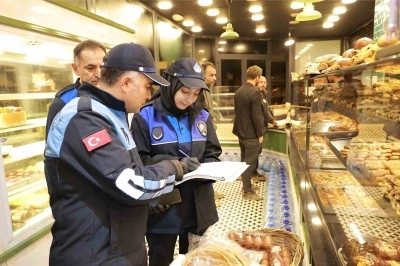 Sultanbeyli&rsquo;de fırınlara Ramazan denetimi: Eksik tespit edilen işletmelere ceza yağdı
