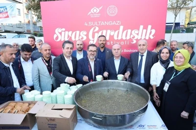 Sultangazi’de Sivas Gardaşlık Festivali renkli görüntülere sahne oldu
