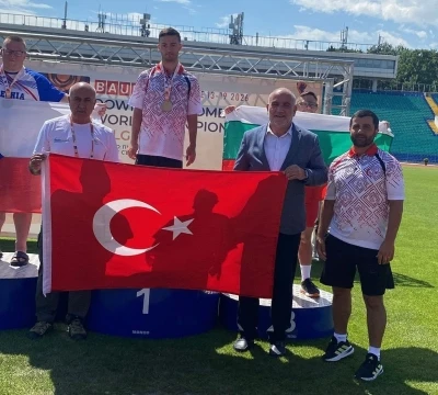 Sultangazili milli sporcu d&uuml;nya şampiyonu
