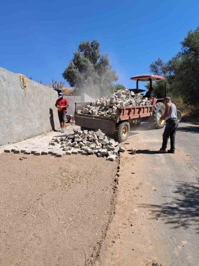 Sultanhisar’da yol genişletme çalışmaları sürüyor

