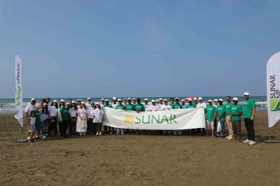 Sunar Yatırım&rsquo;dan Adana Karataş Sahili&rsquo;nde "Plastiksiz Temmuz" kapsamında g&ouml;n&uuml;ll&uuml; &ccedil;evre temizliği

