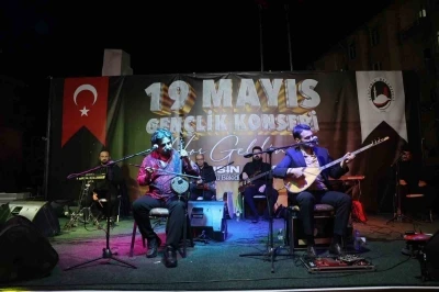 Sungurlu&rsquo;da 19 Mayıs coşkusu konserle ta&ccedil;landı
