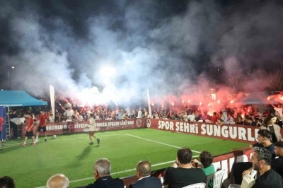 Sungurlu&rsquo;da ayak tenisi turnuvası kıyasıya m&uuml;cadelelere sahne oldu
