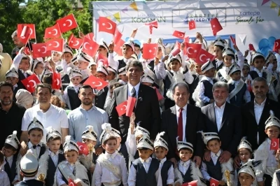 Sünnet şöleni, zafer bayramı coşkusuyla birleşti
