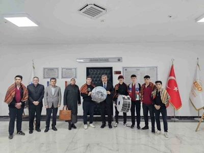 S&uuml;nnetci&rsquo;ye &ouml;ğrencilerden Ramazan ziyareti
