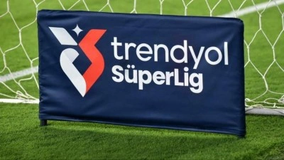 S&uuml;per Lig'de ilk yarı sona erdi! Zirve değişmedi! Bir takım mağlubiyet yaşamadı