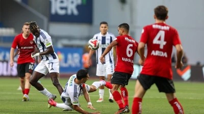 Süper Lig'de kıran kırana maç: 3 puan için 5 gol atıldı