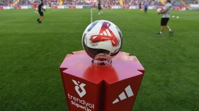 S&uuml;per Lig'de kırılma haftası! Zirvede işler karıştı