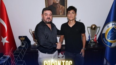 Süper Lig'de oynuyordu: 18 yaşında 2. Lig ekibine gitti