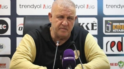 S&uuml;per Lig m&uuml;cadelesi veren Amed Sportif Faaliyetler'de Mesut Bakkal'la yollar ayrıldı