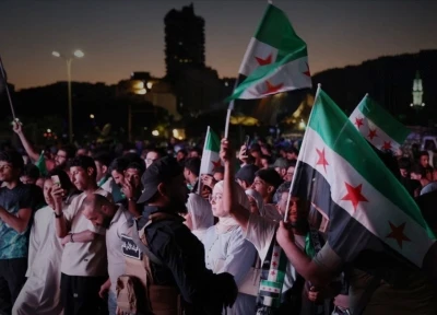 Suriye halkı, Eş-Şara’nın BM’ye hitabını dinlemek için meydanları doldurdu
