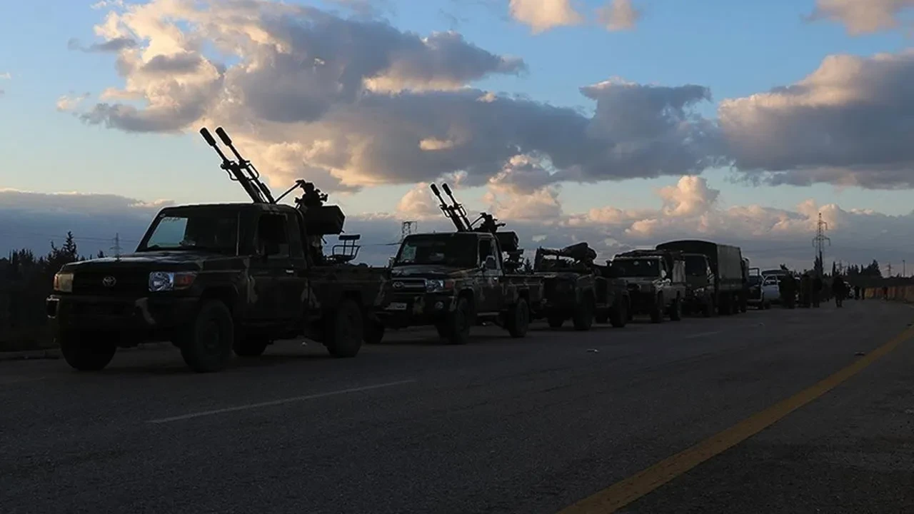 Suriye Ordusu&rsquo;ndan Fırat&rsquo;ın Batısındaki Siviller İ&ccedil;in Tahliye Koridoru