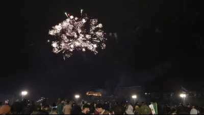 Suriyeliler Emevi Meydanı&rsquo;nda 2026&rsquo;ya coşkuyla girdi
