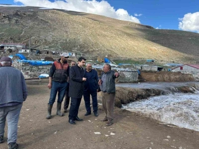 Susuz&rsquo;da taşkın alarmı: Kaymakam Tutal riskli b&ouml;lgelerde inceleme yaptı
