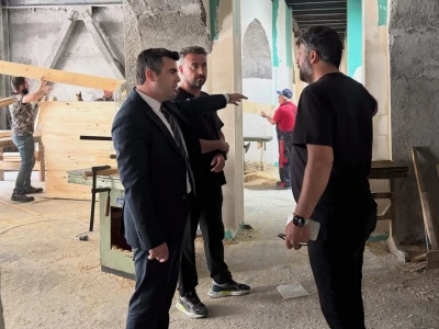 Susuz&rsquo;da yeni H&uuml;k&uuml;met Konağı restorasyonu s&uuml;r&uuml;yor: Kaymakam &Ouml;zt&uuml;rk &ccedil;alışmaları yerinde inceledi
