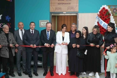 Suzan Teyze&rsquo;nin adı Dede Korkut&rsquo;ta k&uuml;t&uuml;phaneye verildi
