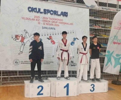 Taekwondo yarı finalinde Niğde r&uuml;zgarı