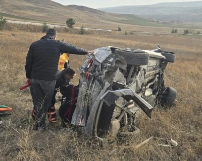 Takla atan otomobil hurdaya döndü: 1 yaralı
