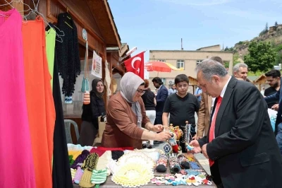 Talas&rsquo;ın &lsquo;maharetli elleri&rsquo; yaza merhaba diyor
