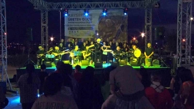 Talas Maharetli Eller Kooperatifi&rsquo;nden m&uuml;zik dolu akşam
