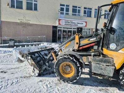 Talas&rsquo;ta &ouml;ğrenciler okula temiz başladı
