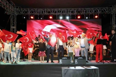 Talas’ta Zafer Haftası türkülerle taçlandı
