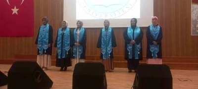 Tamamına yakınını kız &ouml;ğrencilerin oluşturduğu fak&uuml;ltede mezuniyet coşkusu
