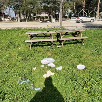 Tarihi alan &ccedil;&ouml;pl&uuml;ğe d&ouml;nd&uuml;
