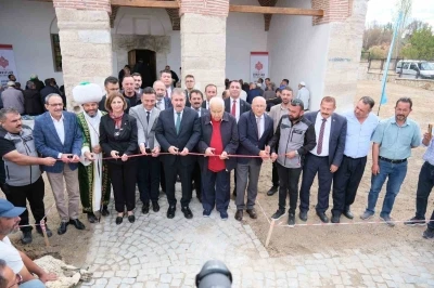 Tarihi Anadolu Selçuklu Hamamkarahisar Ulu Camii yeniden ibadete açıldı
